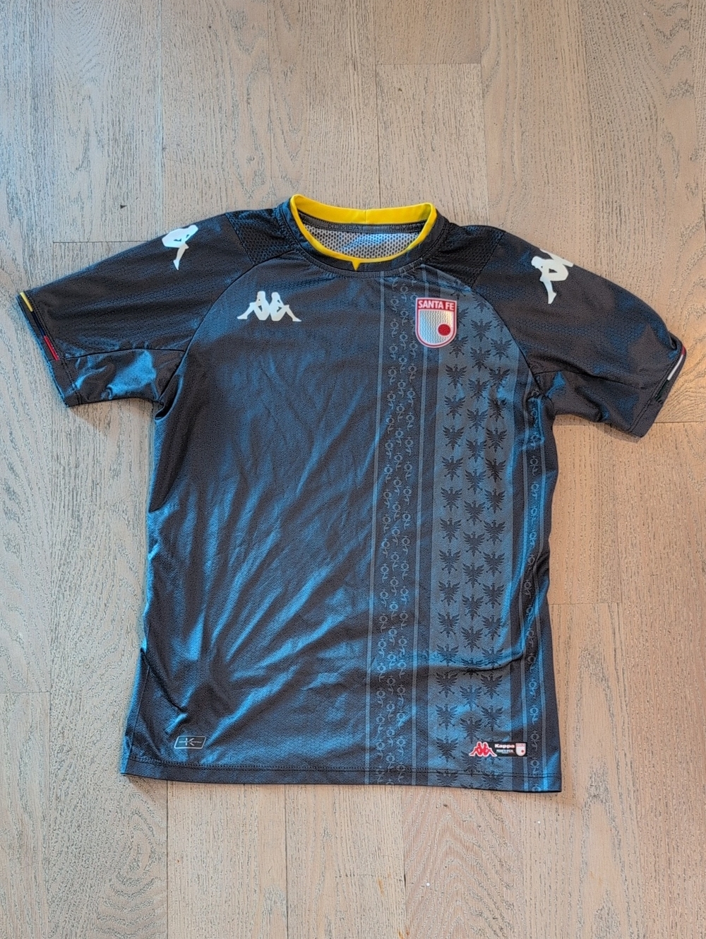 Independiente Santa Fe 2021-22 Jersey